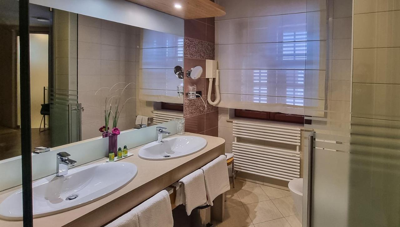 Zigante Rooms Livade Eksteriør billede